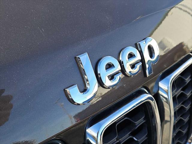 used 2021 Jeep Grand Cherokee car, priced at $21,500