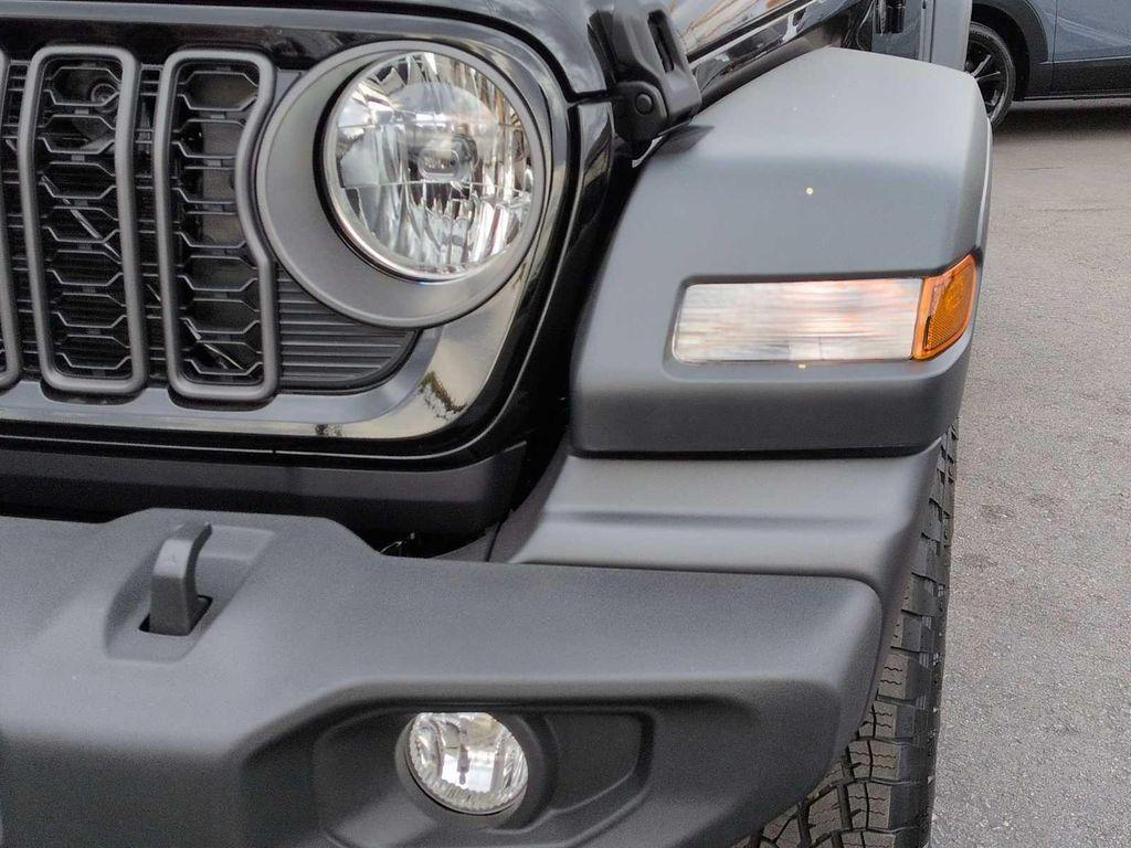new 2026 Jeep Wrangler car, priced at $48,600