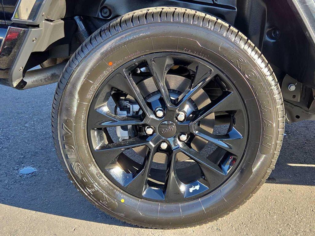 used 2021 Jeep Wrangler Unlimited car, priced at $33,500