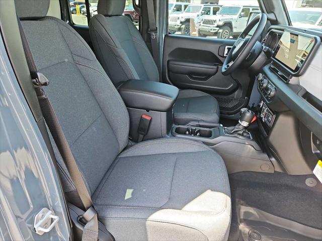 new 2025 Jeep Wrangler car, priced at $37,915