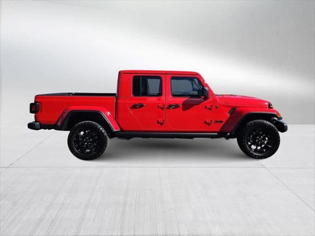 new 2025 Jeep Gladiator car, priced at $45,235