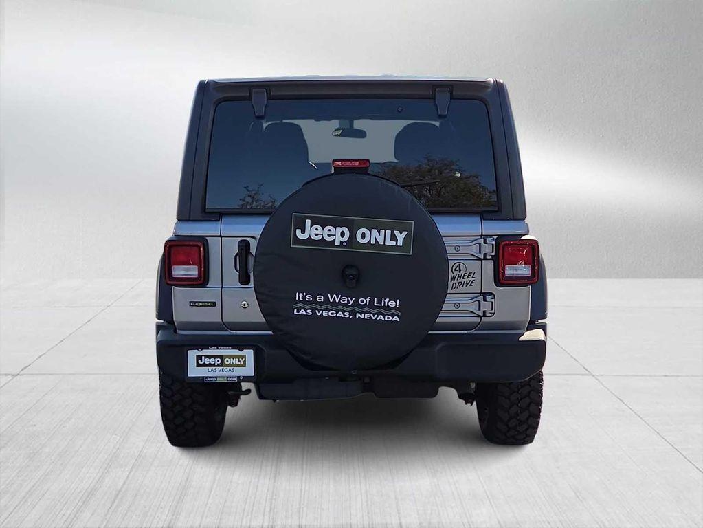 used 2021 Jeep Wrangler Unlimited car, priced at $27,000