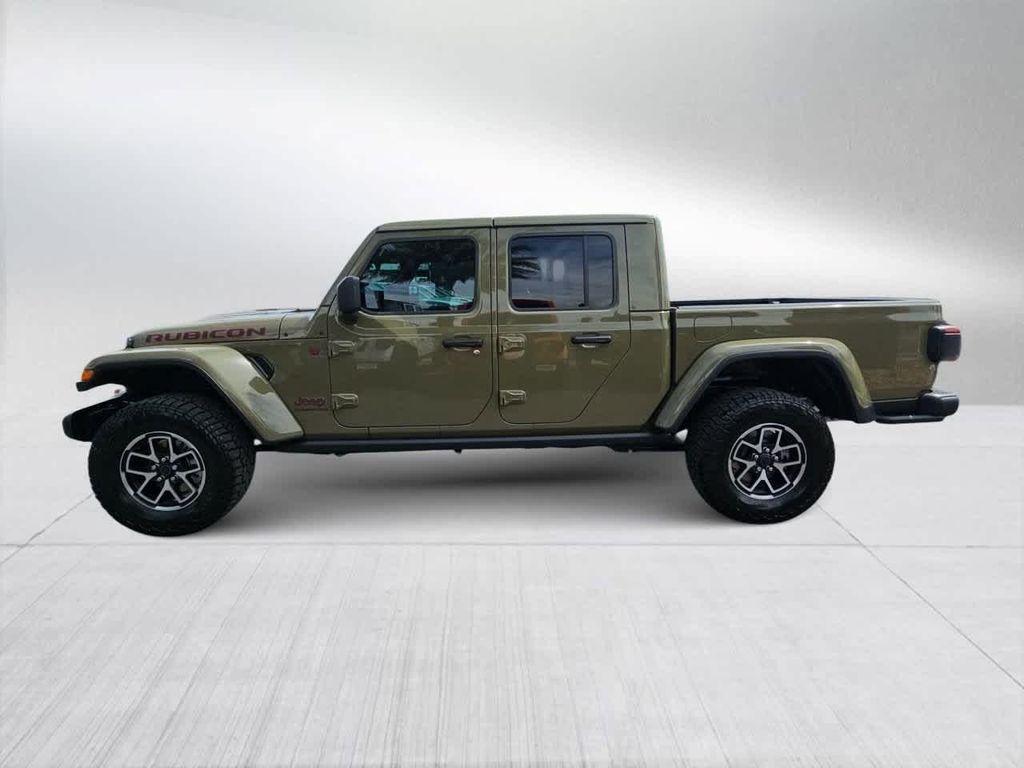 new 2025 Jeep Gladiator car, priced at $48,470