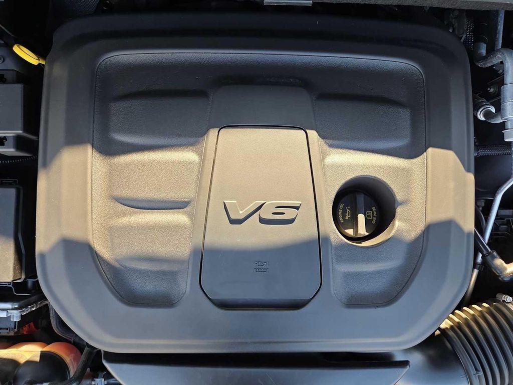 used 2020 Jeep Grand Cherokee car, priced at $21,500