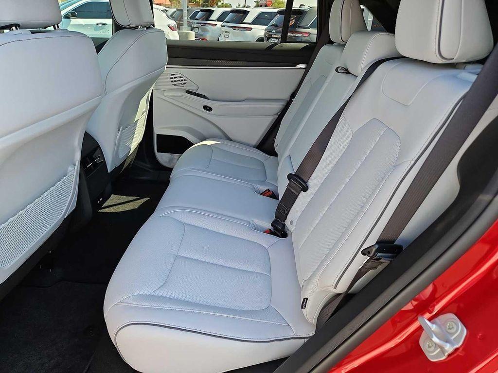 new 2025 Jeep Wagoneer S car, priced at $54,469