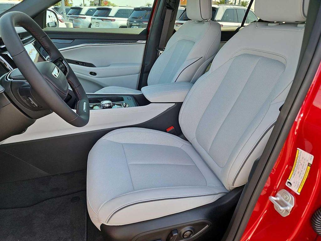 new 2025 Jeep Wagoneer S car, priced at $54,469