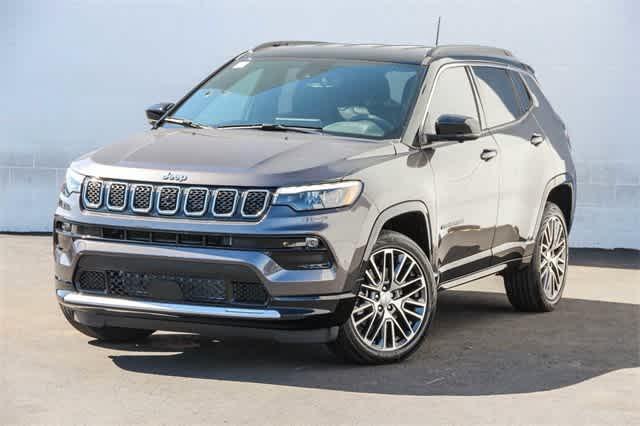 new 2024 Jeep Compass car, priced at $45,347