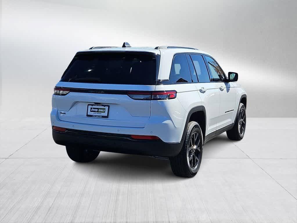 new 2025 Jeep Grand Cherokee car, priced at $37,105