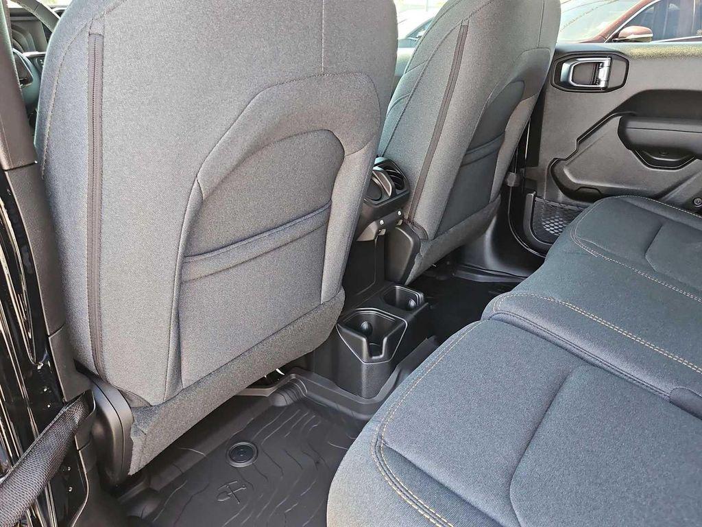new 2025 Jeep Wrangler car, priced at $48,615