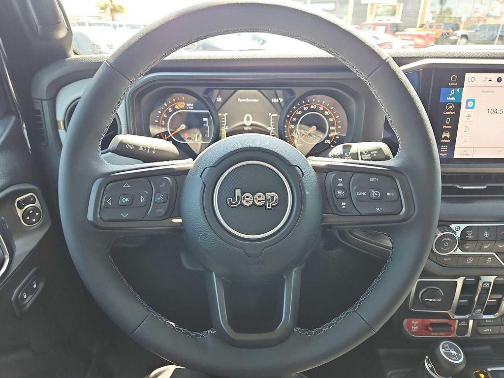 new 2025 Jeep Wrangler car, priced at $48,615