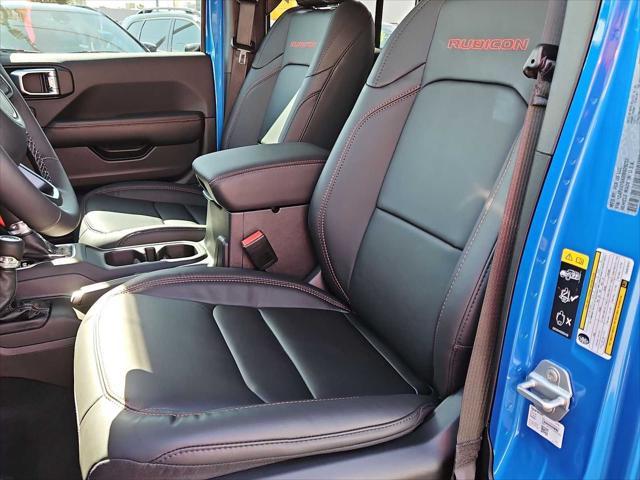 new 2025 Jeep Wrangler car, priced at $54,428