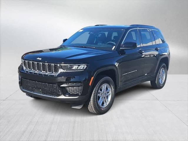 new 2025 Jeep Grand Cherokee car, priced at $41,220