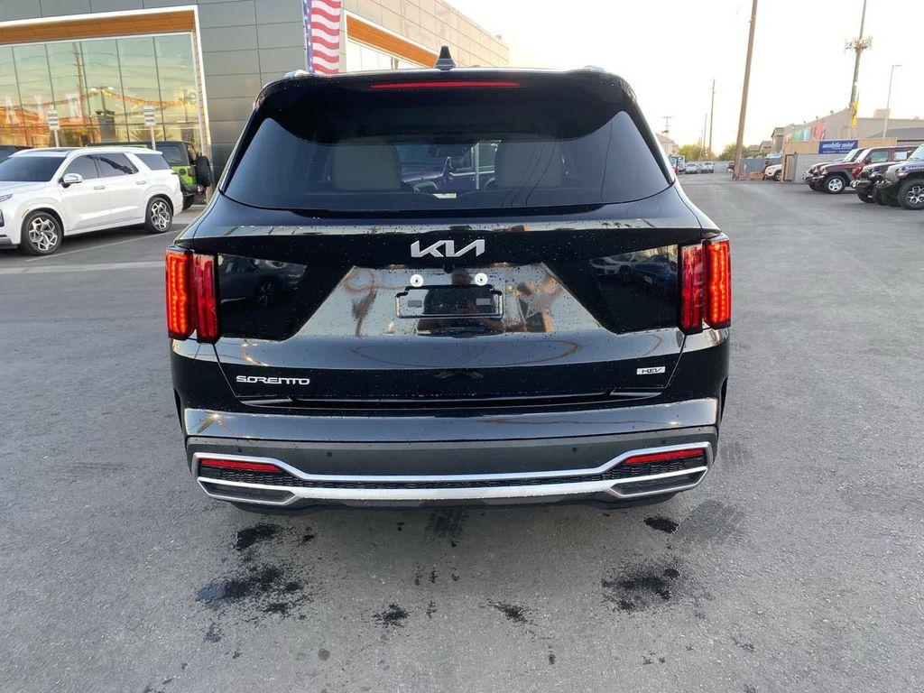 used 2023 Kia Sorento Hybrid car, priced at $32,500