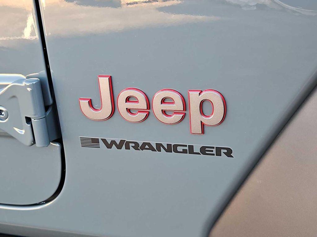 new 2026 Jeep Wrangler car, priced at $51,725