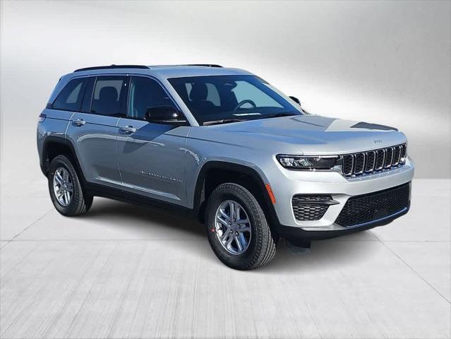 new 2025 Jeep Grand Cherokee car, priced at $41,220