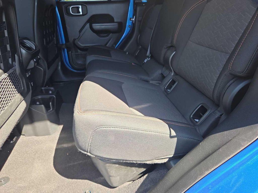 used 2021 Jeep Gladiator car, priced at $41,500