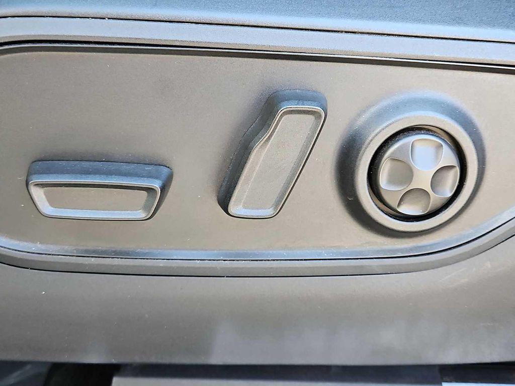 used 2022 Jeep Grand Cherokee car, priced at $30,500