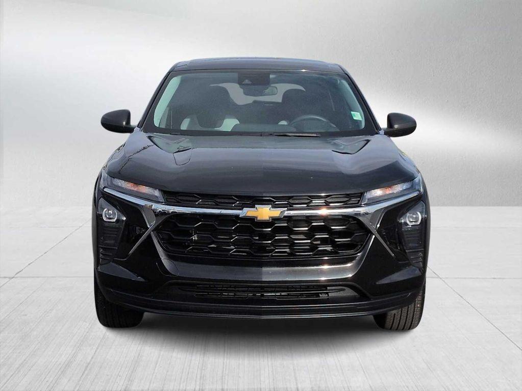 used 2024 Chevrolet Trax car, priced at $19,000