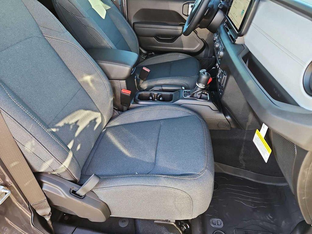 new 2026 Jeep Wrangler car, priced at $44,035