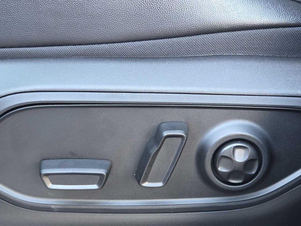 new 2025 Jeep Grand Cherokee L car, priced at $37,030