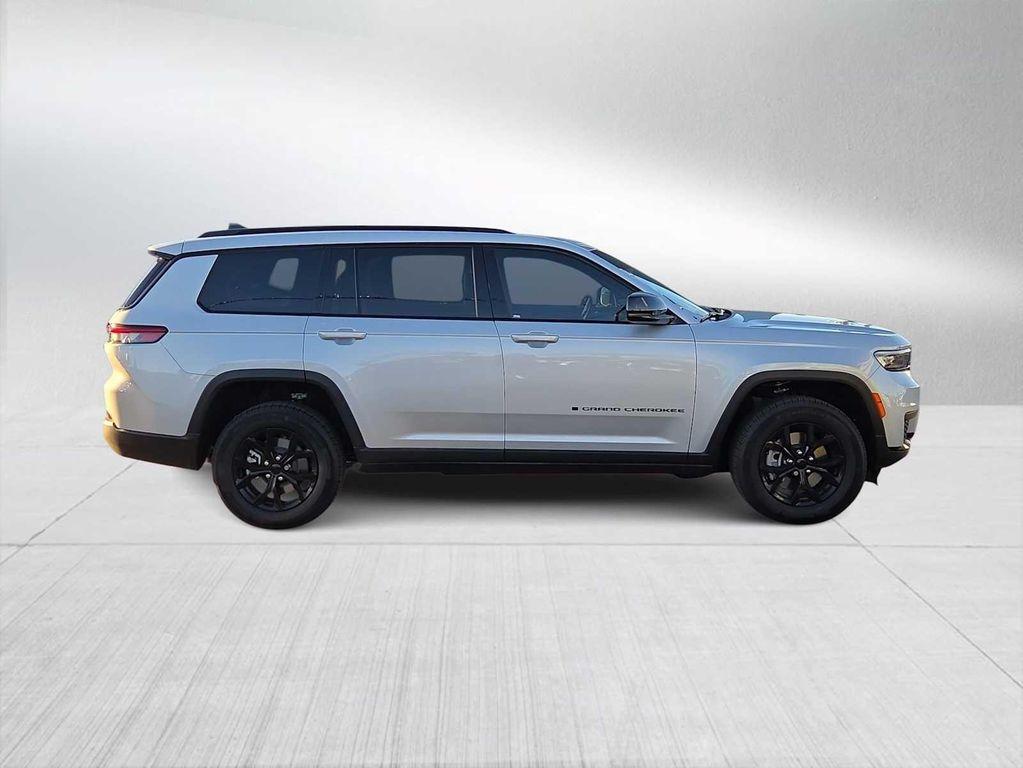 new 2025 Jeep Grand Cherokee L car, priced at $37,030