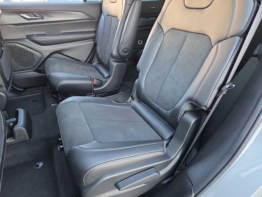 new 2025 Jeep Grand Cherokee L car, priced at $37,030