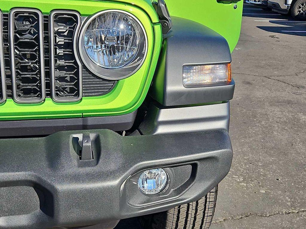 new 2026 Jeep Wrangler car, priced at $44,035