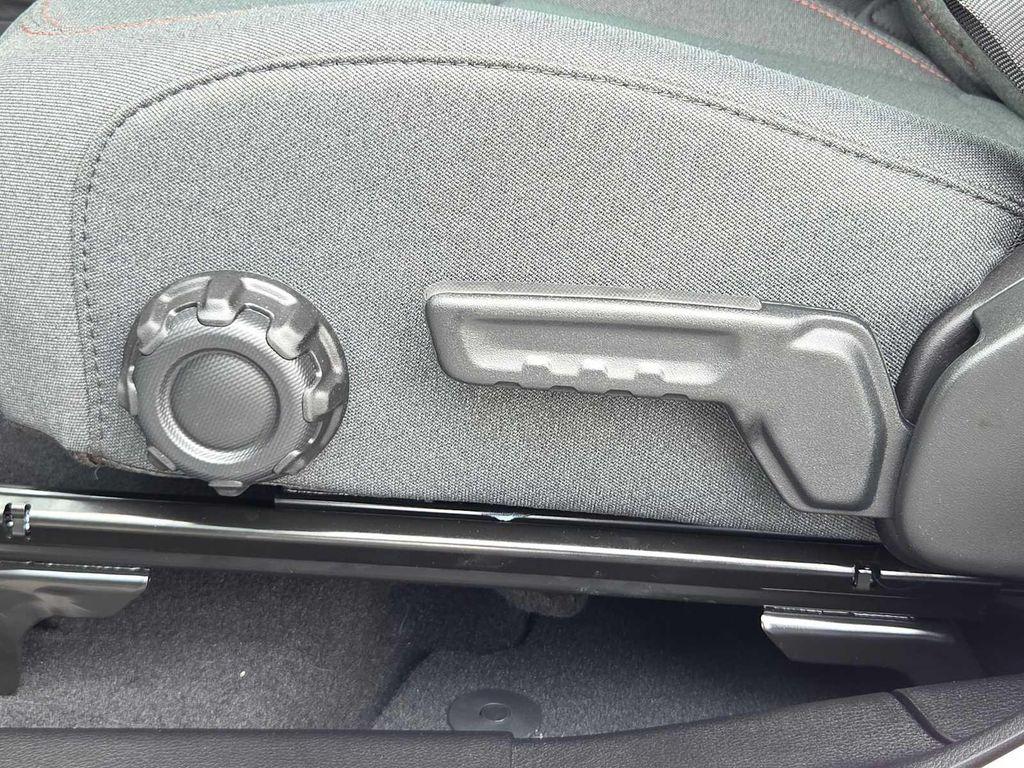 new 2025 Jeep Wrangler car, priced at $48,110