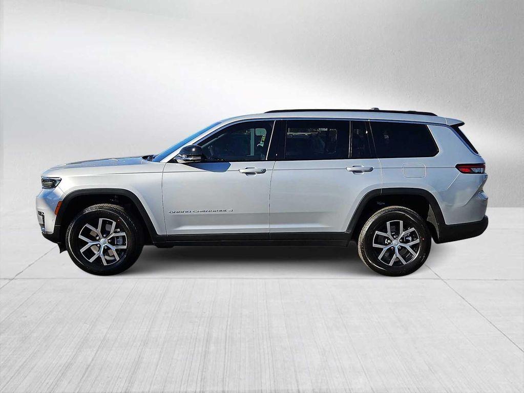 new 2025 Jeep Grand Cherokee L car, priced at $47,285