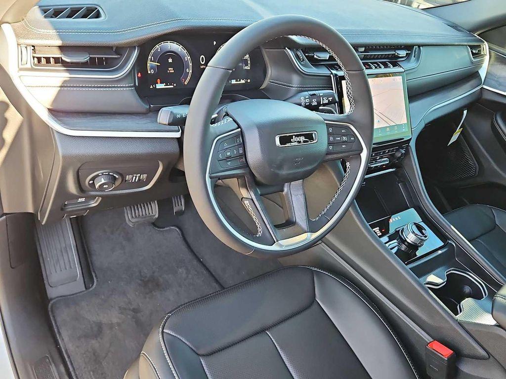 new 2025 Jeep Grand Cherokee L car, priced at $47,285