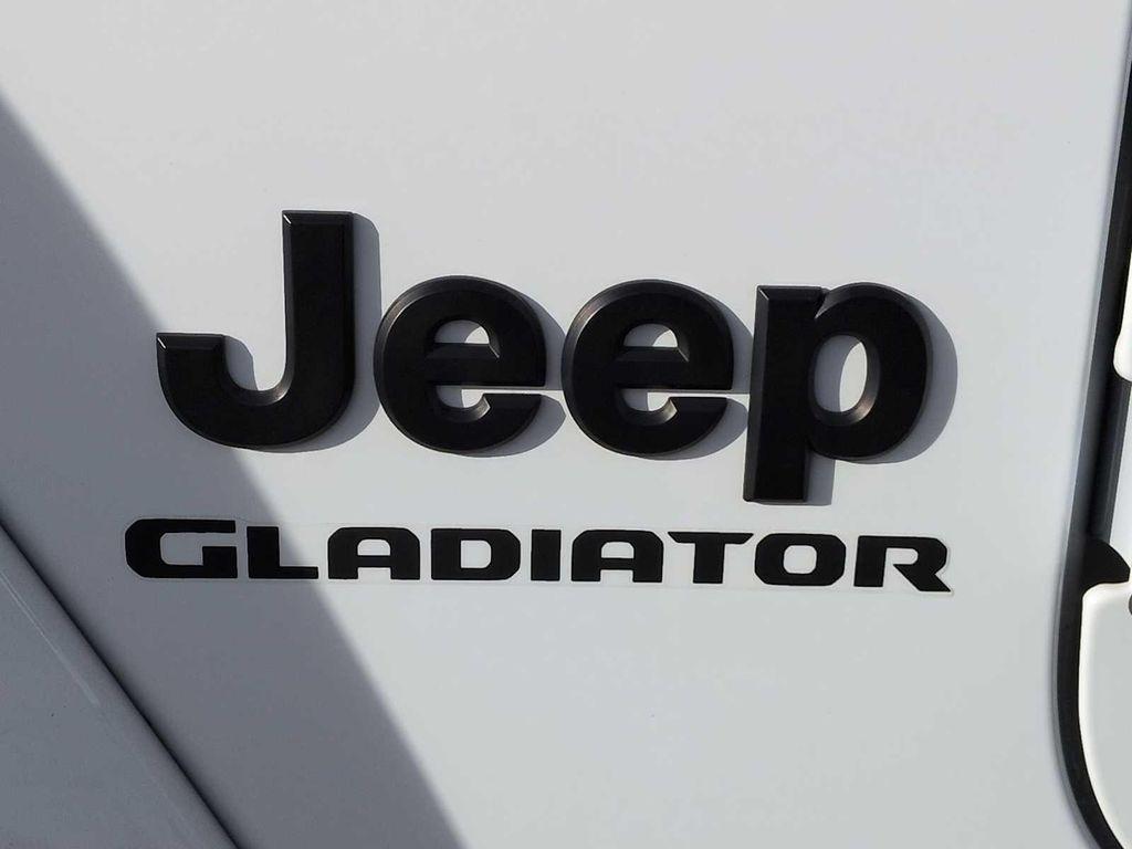 used 2021 Jeep Gladiator car, priced at $30,500