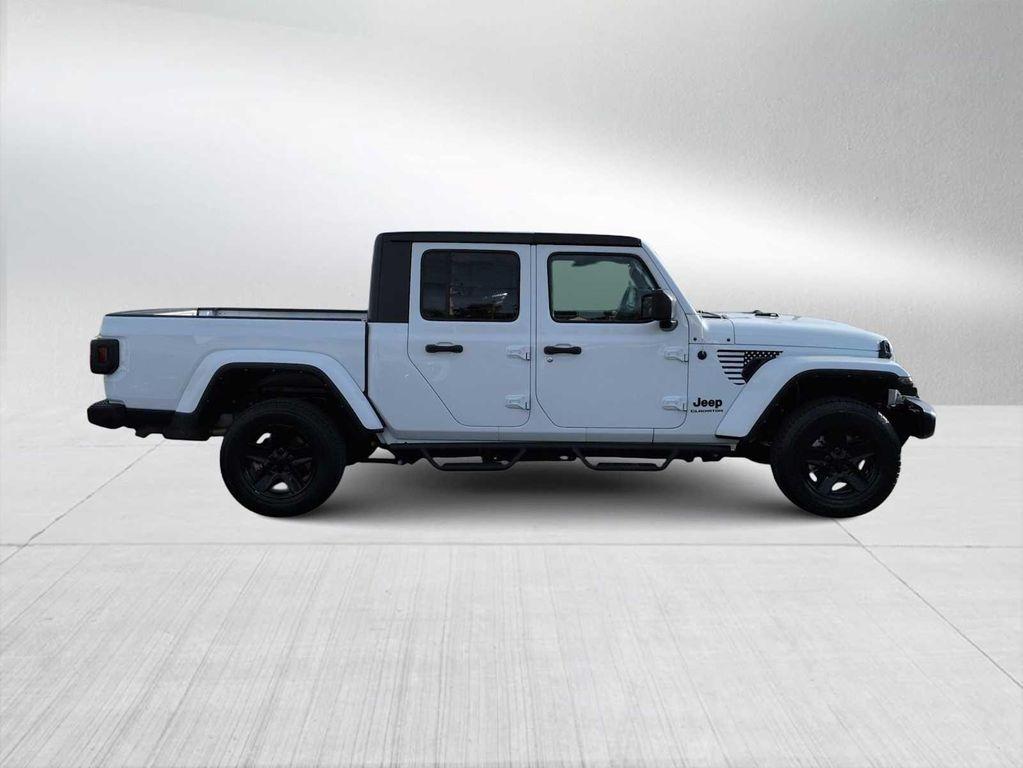 used 2021 Jeep Gladiator car, priced at $30,500