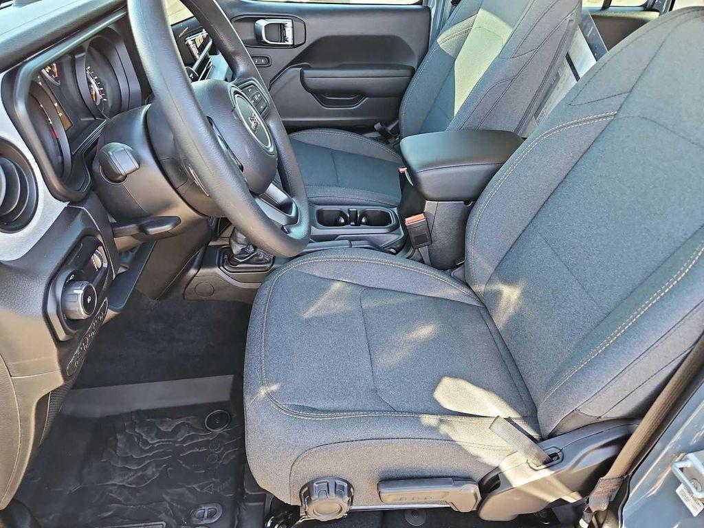 new 2026 Jeep Wrangler car, priced at $44,035