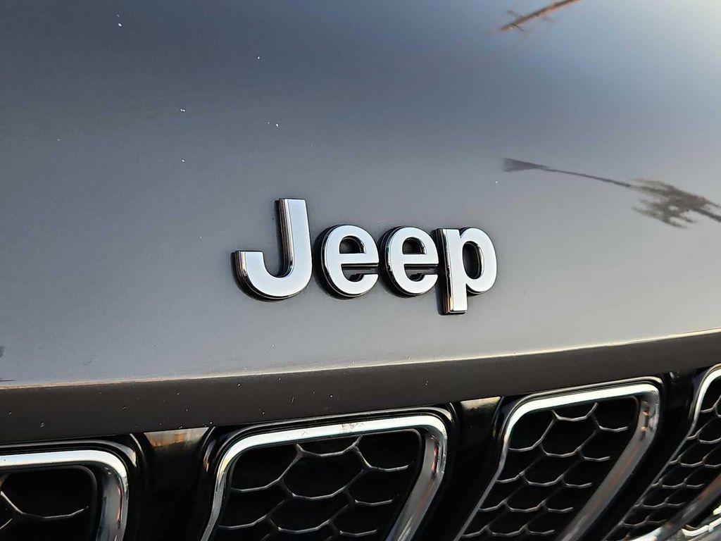 used 2021 Jeep Grand Cherokee L car, priced at $29,000