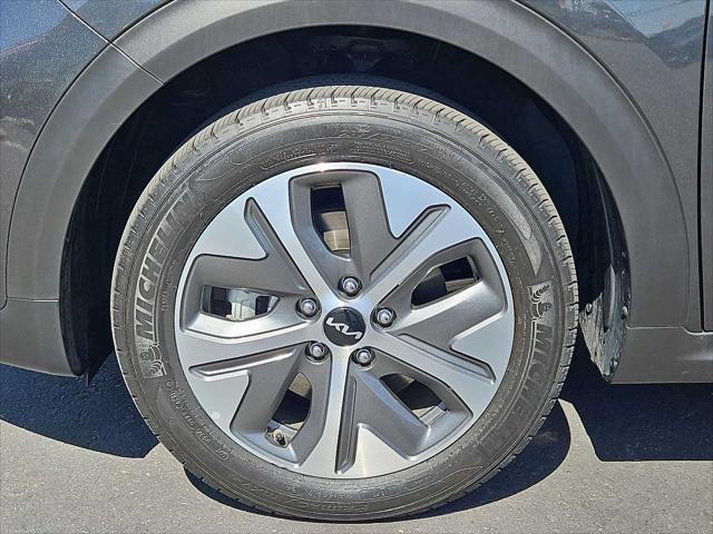 used 2022 Kia Niro EV car, priced at $20,000