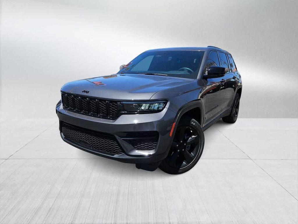 used 2023 Jeep Grand Cherokee car, priced at $28,500