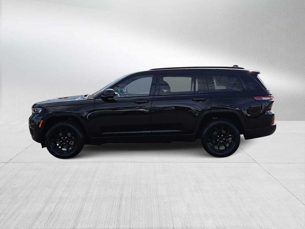 used 2024 Jeep Grand Cherokee L car, priced at $28,500