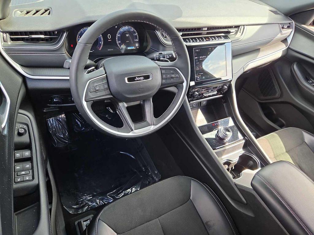 used 2024 Jeep Grand Cherokee L car, priced at $28,500