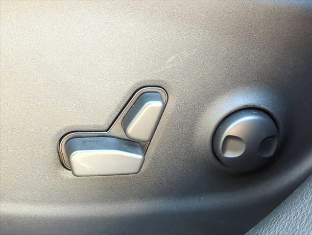 used 2023 Jeep Cherokee car, priced at $24,000