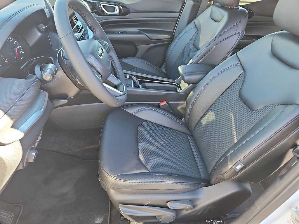 new 2026 Jeep Compass car, priced at $28,590