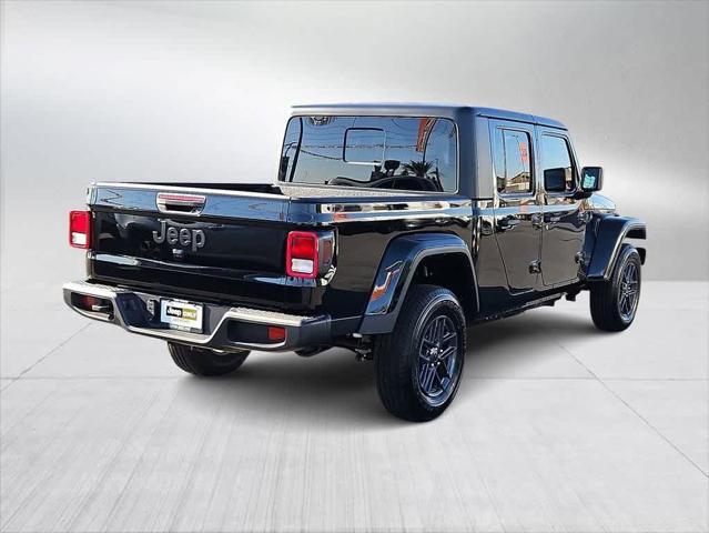 new 2025 Jeep Gladiator car, priced at $45,023