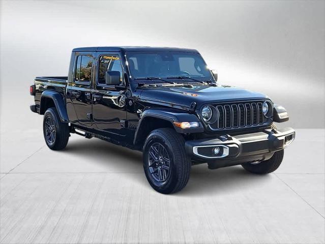 new 2025 Jeep Gladiator car, priced at $45,023