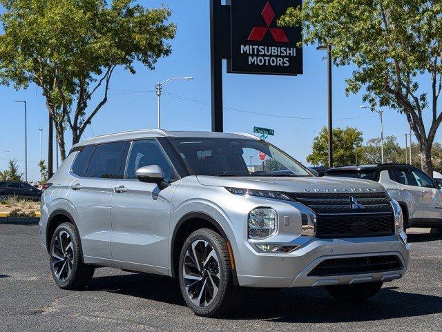 new 2024 Mitsubishi Outlander car, priced at $41,605