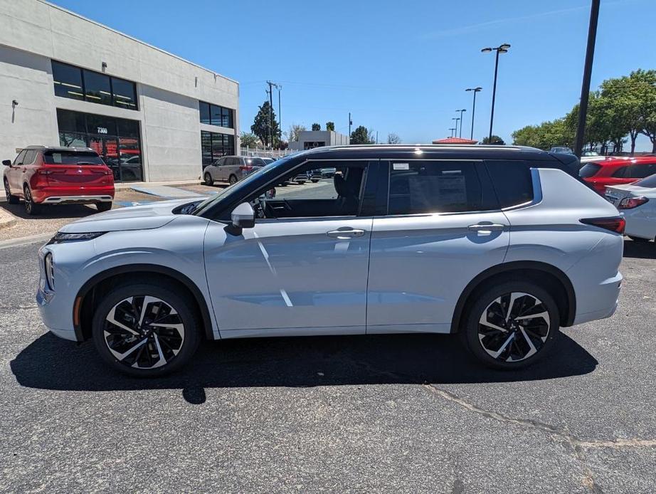 new 2024 Mitsubishi Outlander car, priced at $41,100