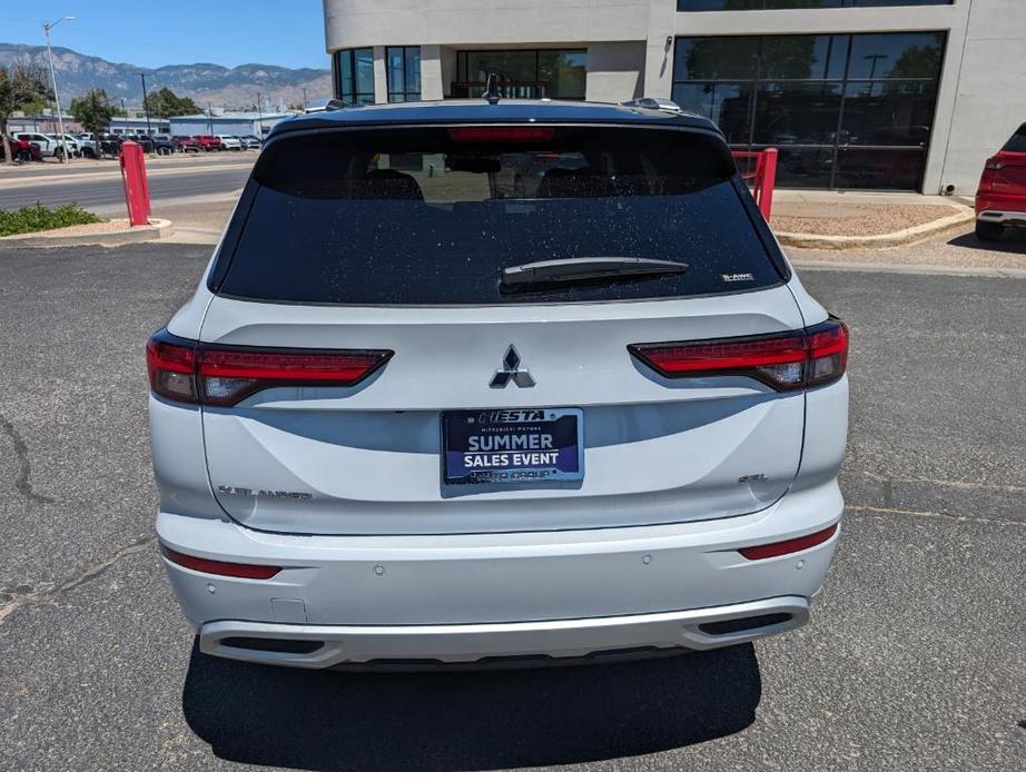 new 2024 Mitsubishi Outlander car, priced at $41,100