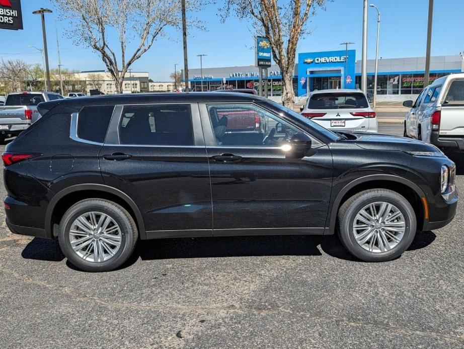 new 2024 Mitsubishi Outlander car, priced at $31,615