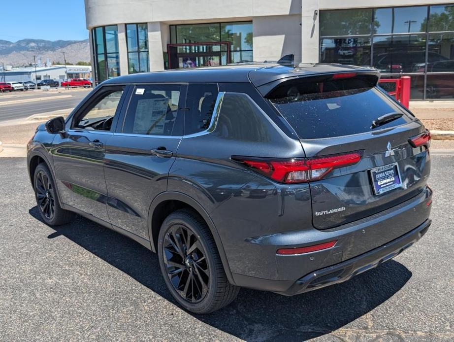 new 2024 Mitsubishi Outlander car, priced at $37,360