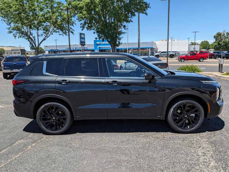 new 2024 Mitsubishi Outlander car, priced at $37,955