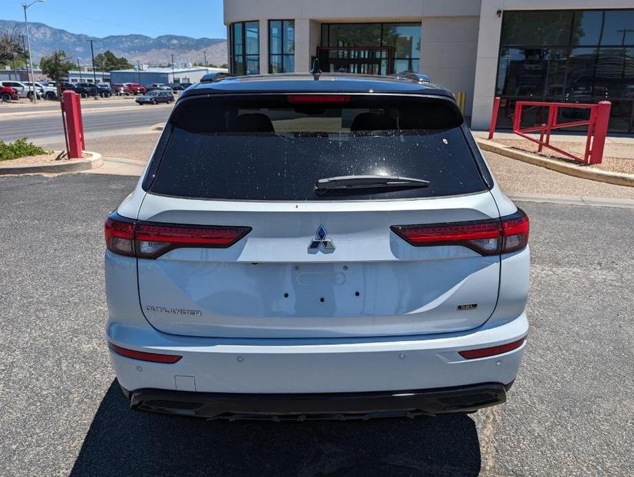 new 2024 Mitsubishi Outlander car, priced at $39,555