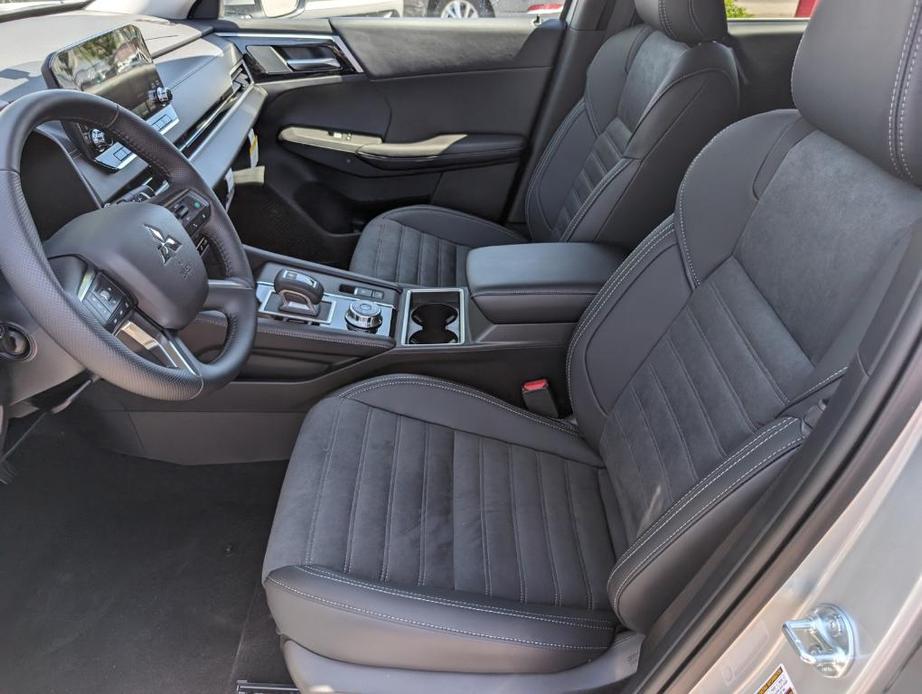 new 2024 Mitsubishi Outlander PHEV car, priced at $45,910
